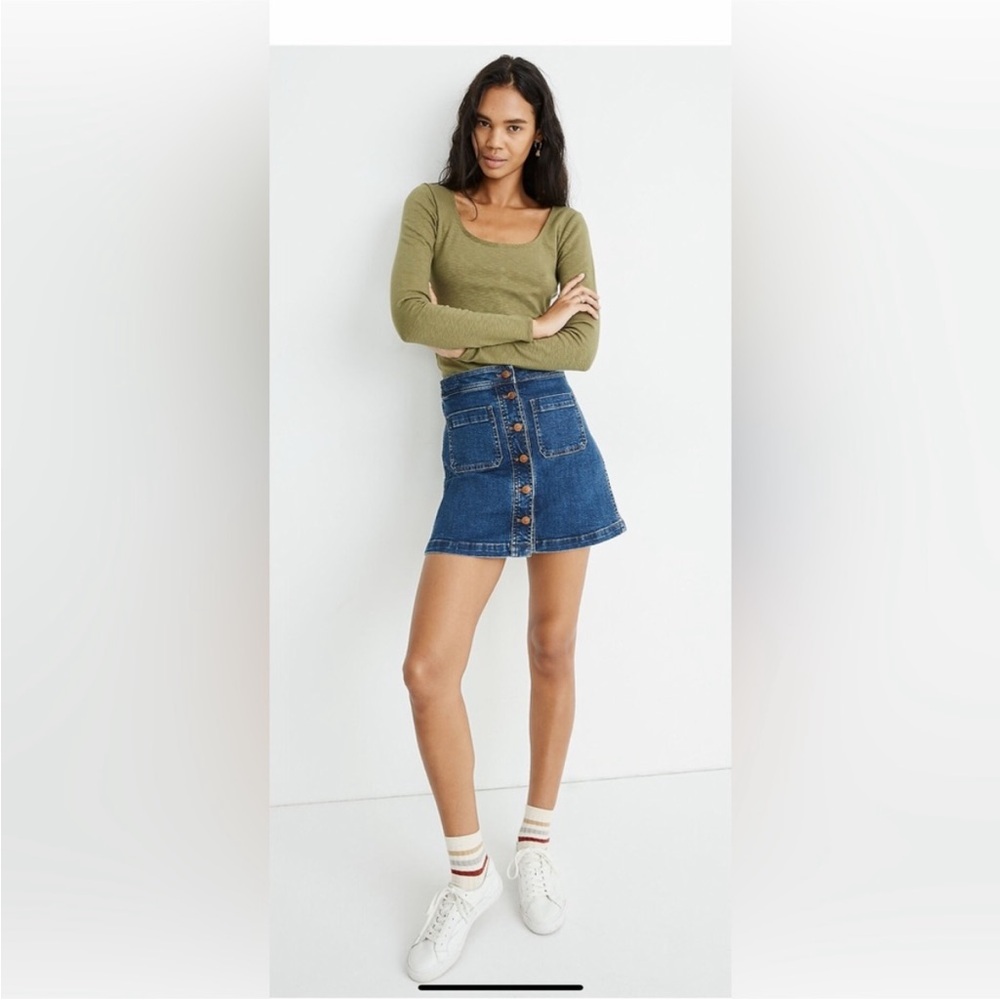 Madewell Stretch Denim A-Line Mini Skirt in Salisbury Wash 4 - Picture 3 of 6